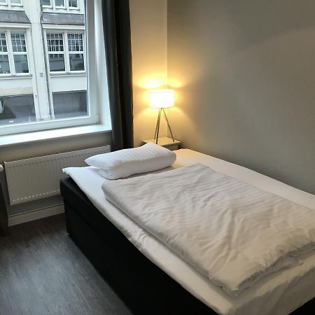 Hotel Fame Am Hauptbahnhof Hambourg Extérieur photo