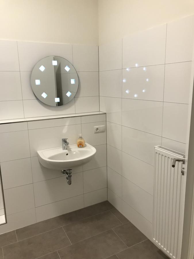 Hotel Fame Am Hauptbahnhof Hambourg Extérieur photo